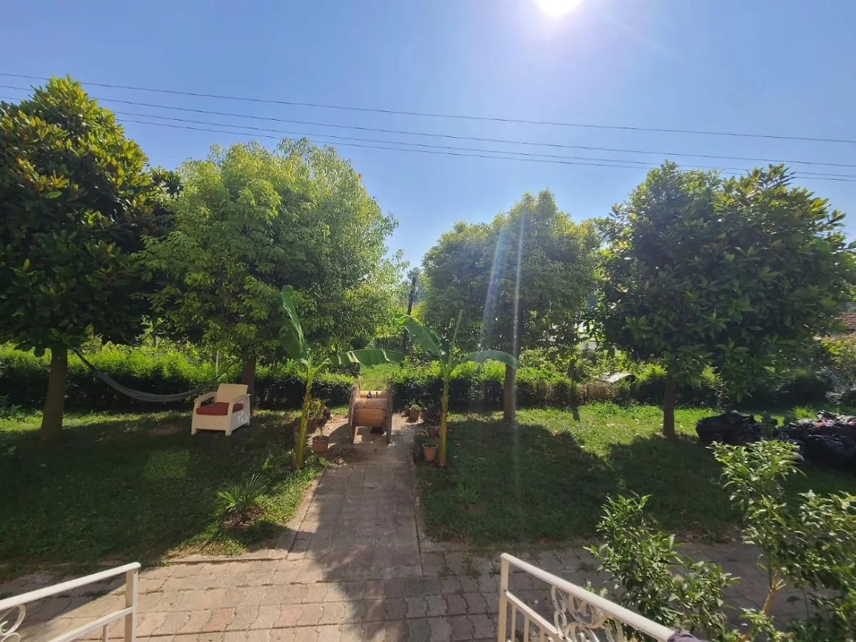 Homestay Airport Guest House Tirana